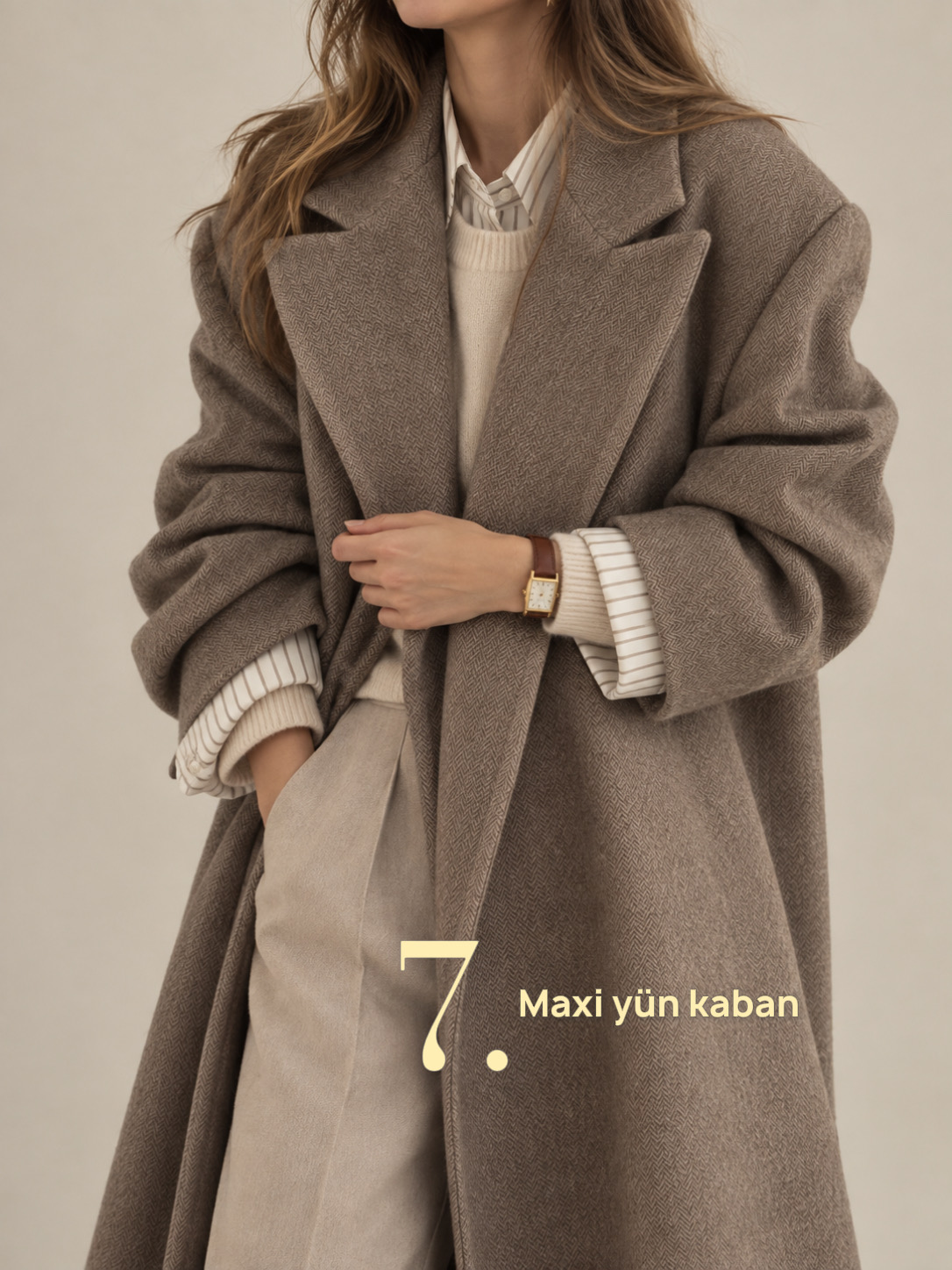 7. Maxi yün kaban: sonbahar stil serisinden bir görünüm.